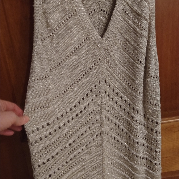 White House Black Market Tunic - Picture 4 of 6